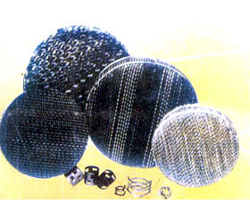 ���y����